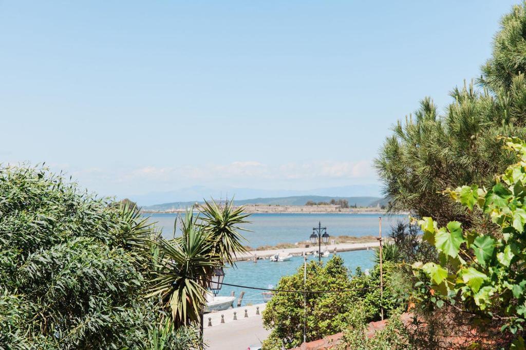 Seaview Kaposantes Apartments Lefkada City ภายนอก รูปภาพ