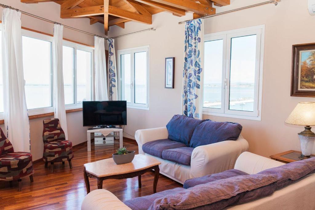 Seaview Kaposantes Apartments Lefkada City ภายนอก รูปภาพ