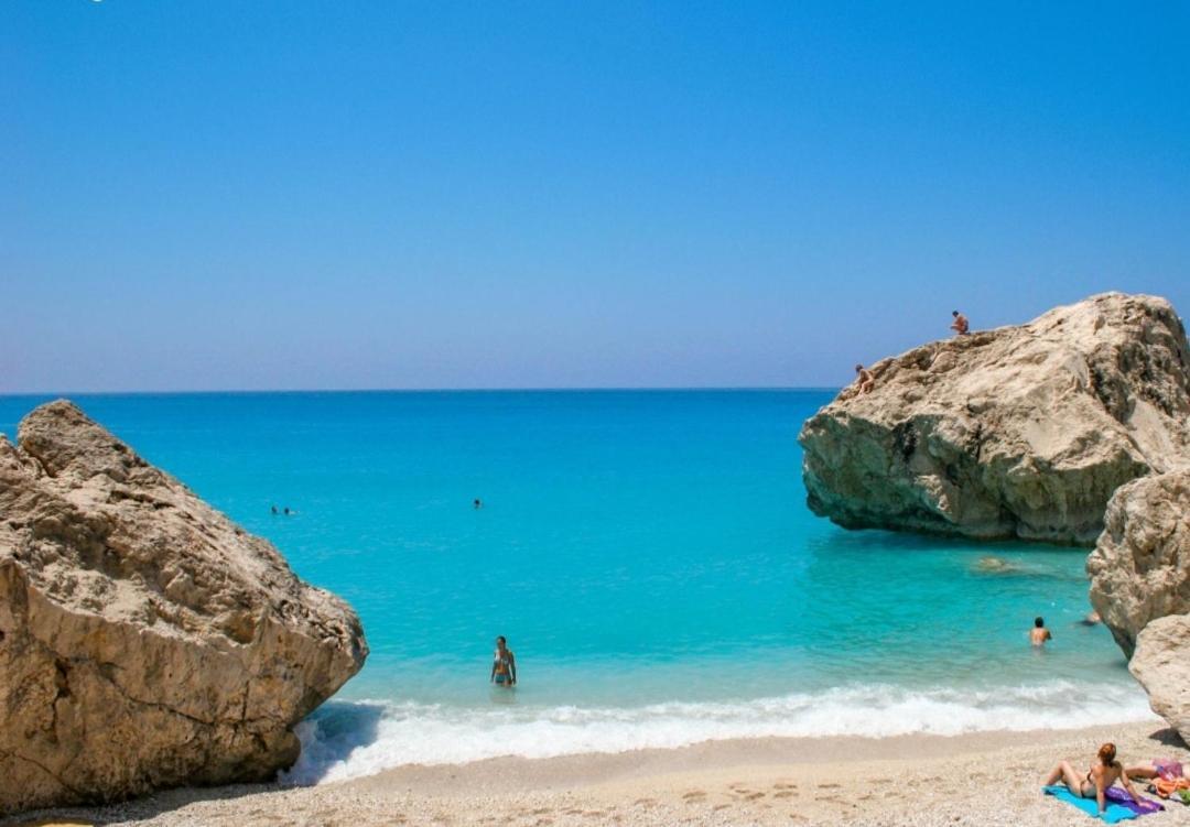 Seaview Kaposantes Apartments Lefkada City ภายนอก รูปภาพ